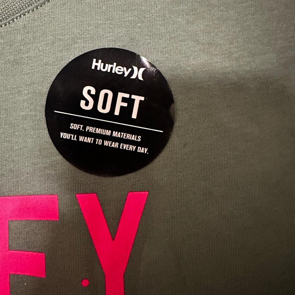 ๐ Hurley
B1 - Picture 7 of 7